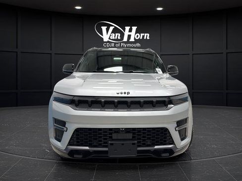 New 2026 Jeep Grand Wagoneer 4WD image 8