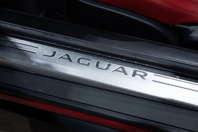 Used 2015 Jaguar F-TYPE S RWD image 59