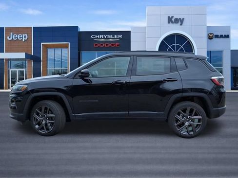 New 2026 Jeep Compass Limited AWD/4WD image 3
