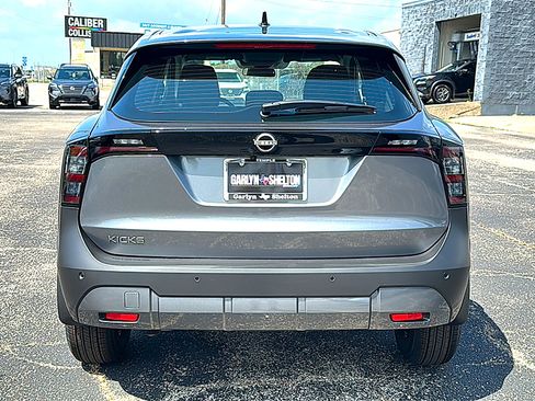 New 2026 Nissan Kicks S FWD image 7