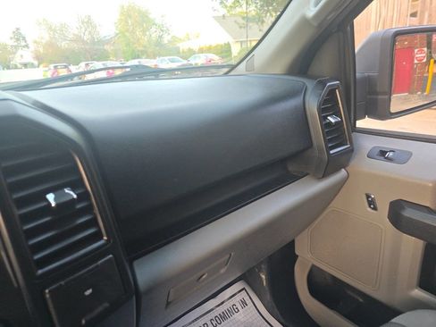 Used 2016 Ford F150 XL w/ Equipment Group 101A Mid image 20