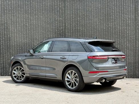 New 2025 Lincoln Corsair Grand Touring image 3