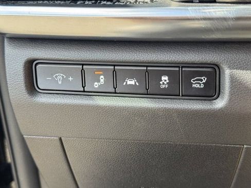Certified 2022 Kia Telluride SX w/ Nightfall Edition Package AWD/4WD image 31