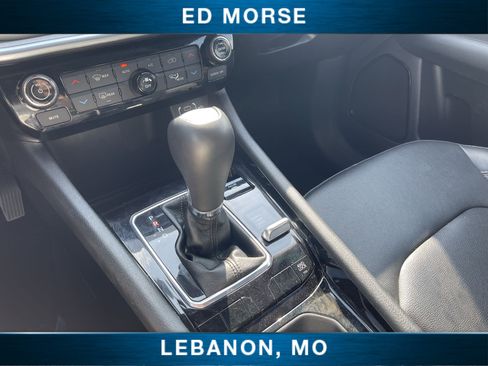 Used 2025 Jeep Compass Limited AWD/4WD image 15