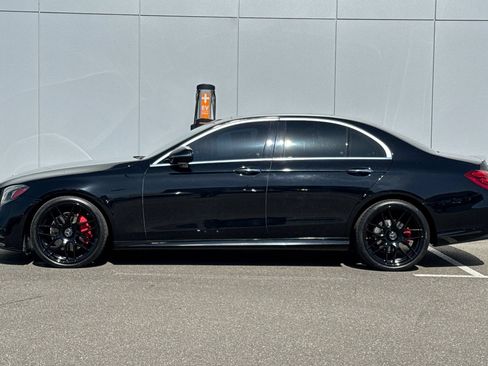 Used 2020 Mercedes-Benz E 350 Sedan image 2