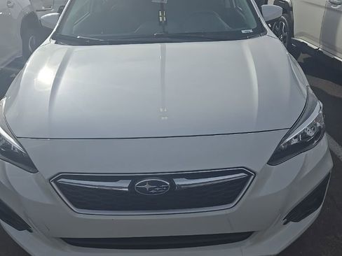 Used 2017 Subaru Impreza 2.0i Premium image 2