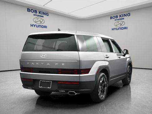 New 2026 Hyundai Santa Fe SE FWD image 10