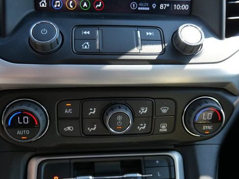Used 2023 GMC Acadia SLT w/ Preferred Package AWD/4WD image 25
