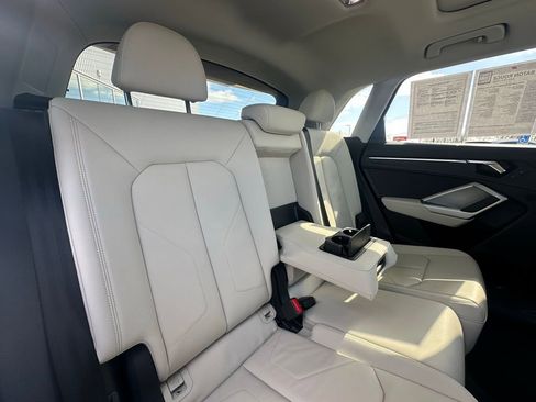 Used 2023 Audi Q3 2.0T Premium Plus w/ Premium Plus Package image 29