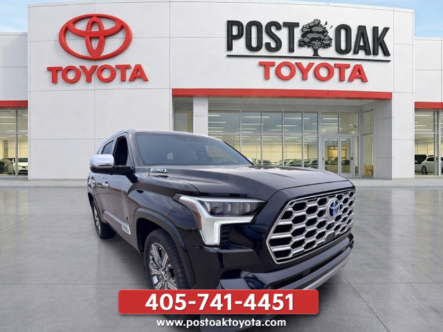 Used 2023 Toyota Sequoia Capstone AWD/4WD image 13