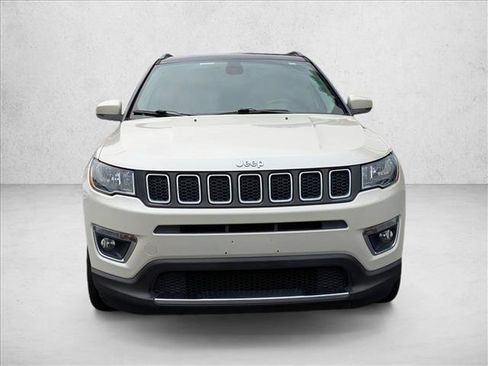 Used 2018 Jeep Compass Limited w/ Navigation Group image 2