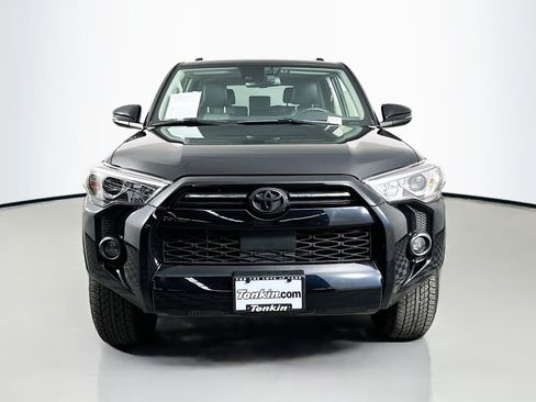 Certified 2023 Toyota 4Runner SR5 Premium w/ Moonroof Package AWD/4WD image 2