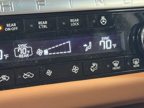 New 2026 Nissan Pathfinder Platinum image 41