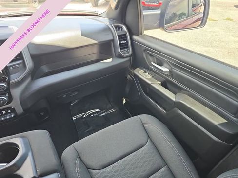 Used 2025 RAM 1500 Classic Warlock AWD/4WD image 12