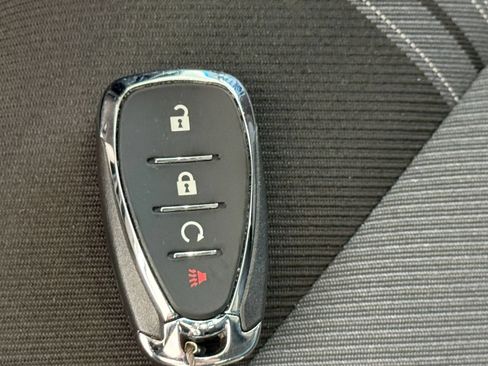 Used 2026 Chevrolet Blazer LT FWD image 25