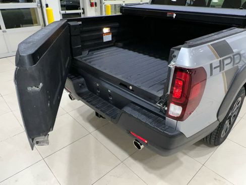Certified 2023 Honda Ridgeline RTL image 15
