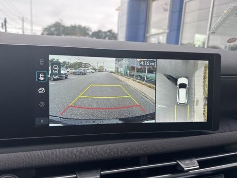 New 2025 Hyundai Tucson Limited image 33