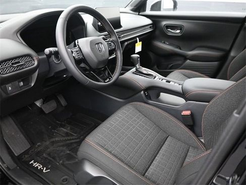 New 2026 Honda HR-V Sport image 9