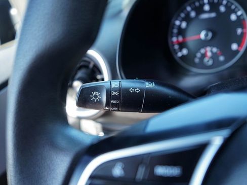 Used 2024 Kia Forte LX image 28