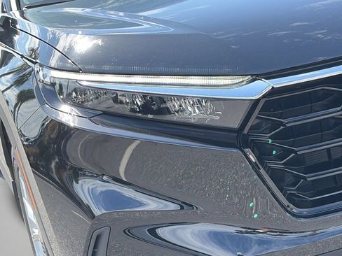 Used 2025 Honda CR-V EX-L image 10