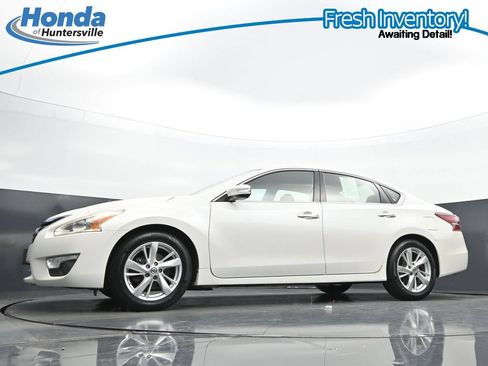 Used 2013 Nissan Altima 2.5 SL FWD image 28