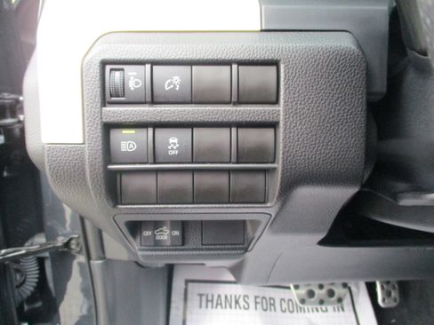 Used 2024 Toyota Tacoma TRD Sport RWD image 17