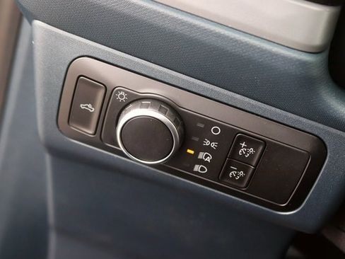 New 2025 Ford Maverick XL w/ Equipment Group 102A image 23