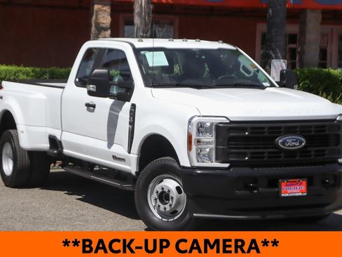 Used 2024 Ford F350 XL w/ XL Driver Assist Package AWD/4WD image 2