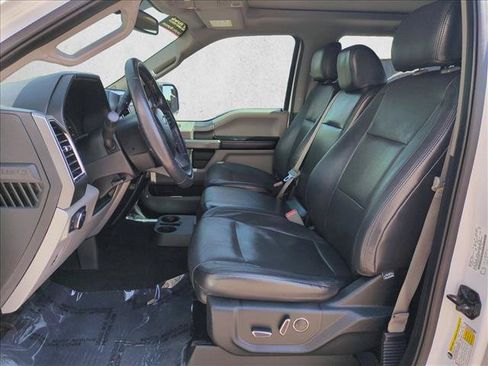 Used 2016 Ford F150 XLT w/ Equipment Group 302A Luxury AWD/4WD image 16