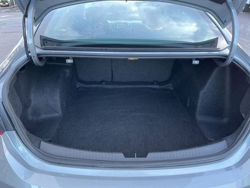 Used 2025 Chevrolet Malibu LT image 32