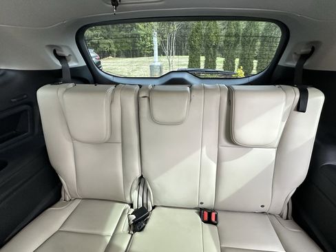 Used 2020 Subaru Ascent Limited image 9