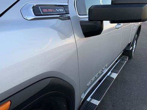 Used 2023 GMC Sierra 2500 SLE image 13