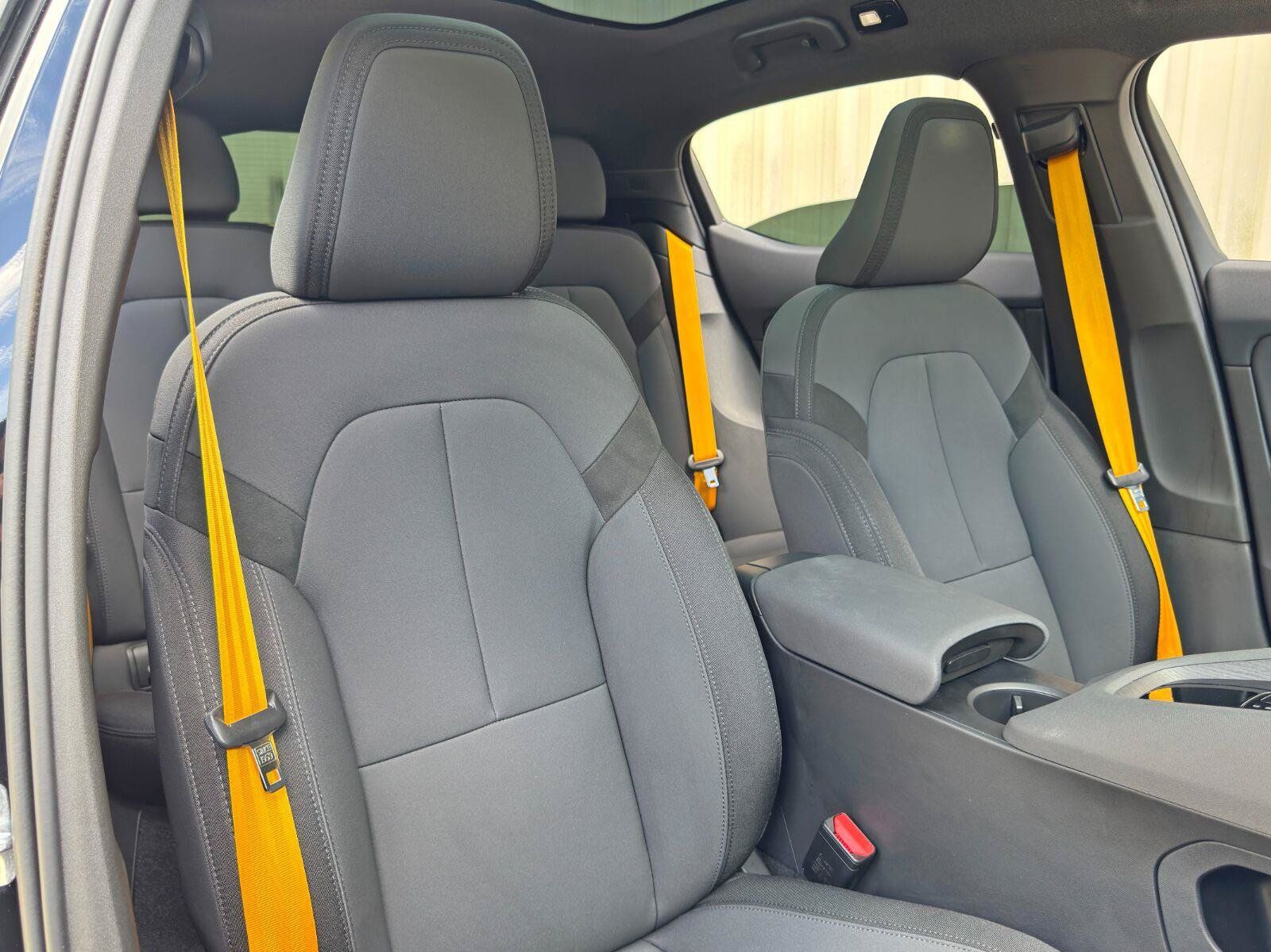 Used 2022 Polestar Polestar 2 w/ Performance Package AWD/4WD image 35