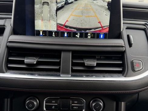 Used 2022 Chevrolet Tahoe RST w/ Luxury Package image 19