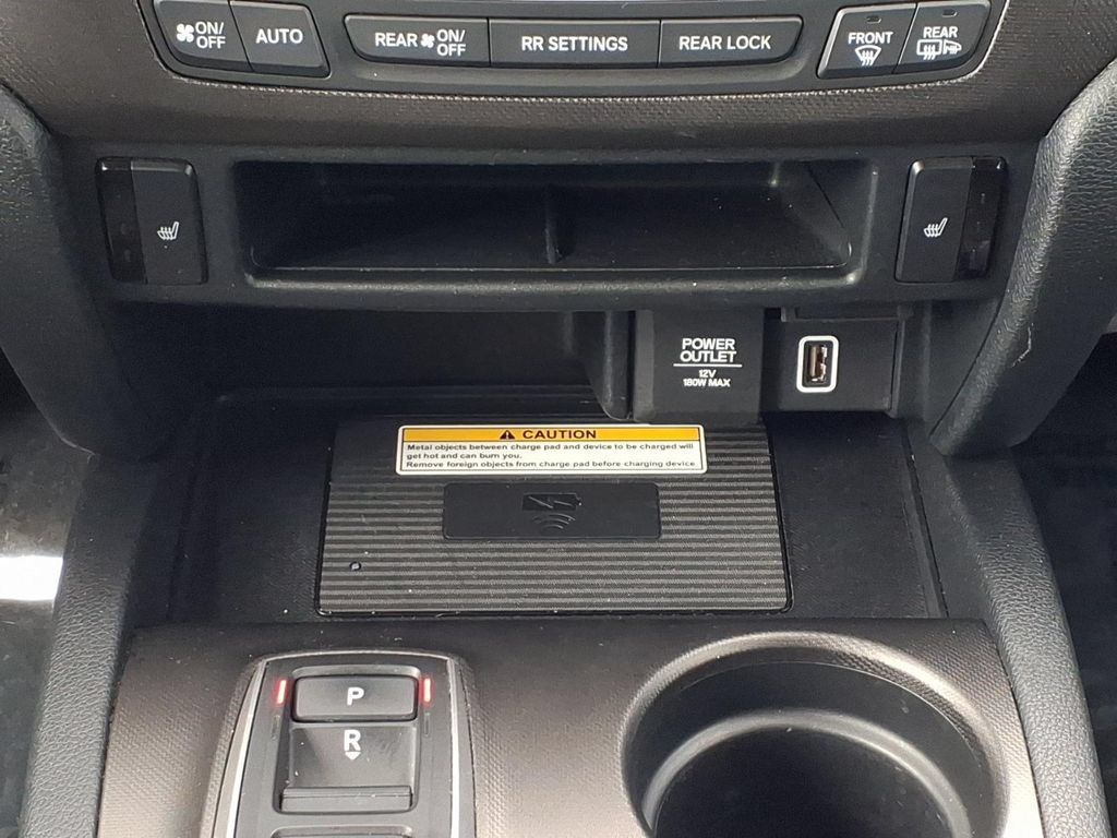 Used 2022 Honda Pilot TrailSport image 19