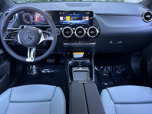 New 2026 Mercedes-Benz GLA 250 image 2