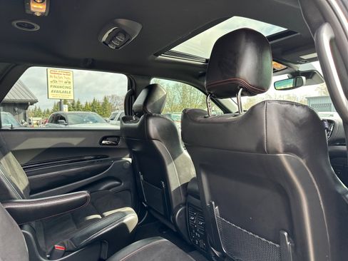 Used 2025 Dodge Durango GT image 25