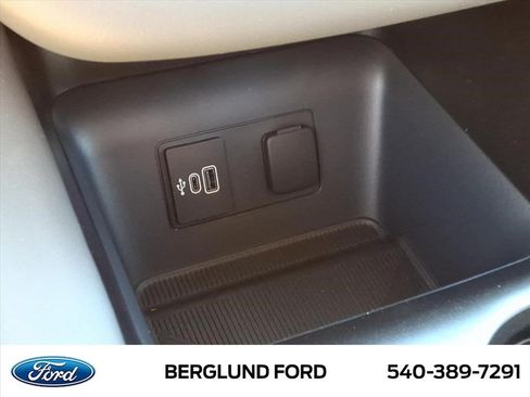 New 2026 Ford Explorer Active AWD/4WD image 20