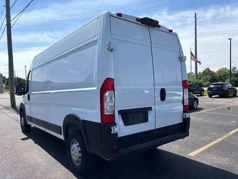 Used 2023 RAM ProMaster 2500 FWD image 3