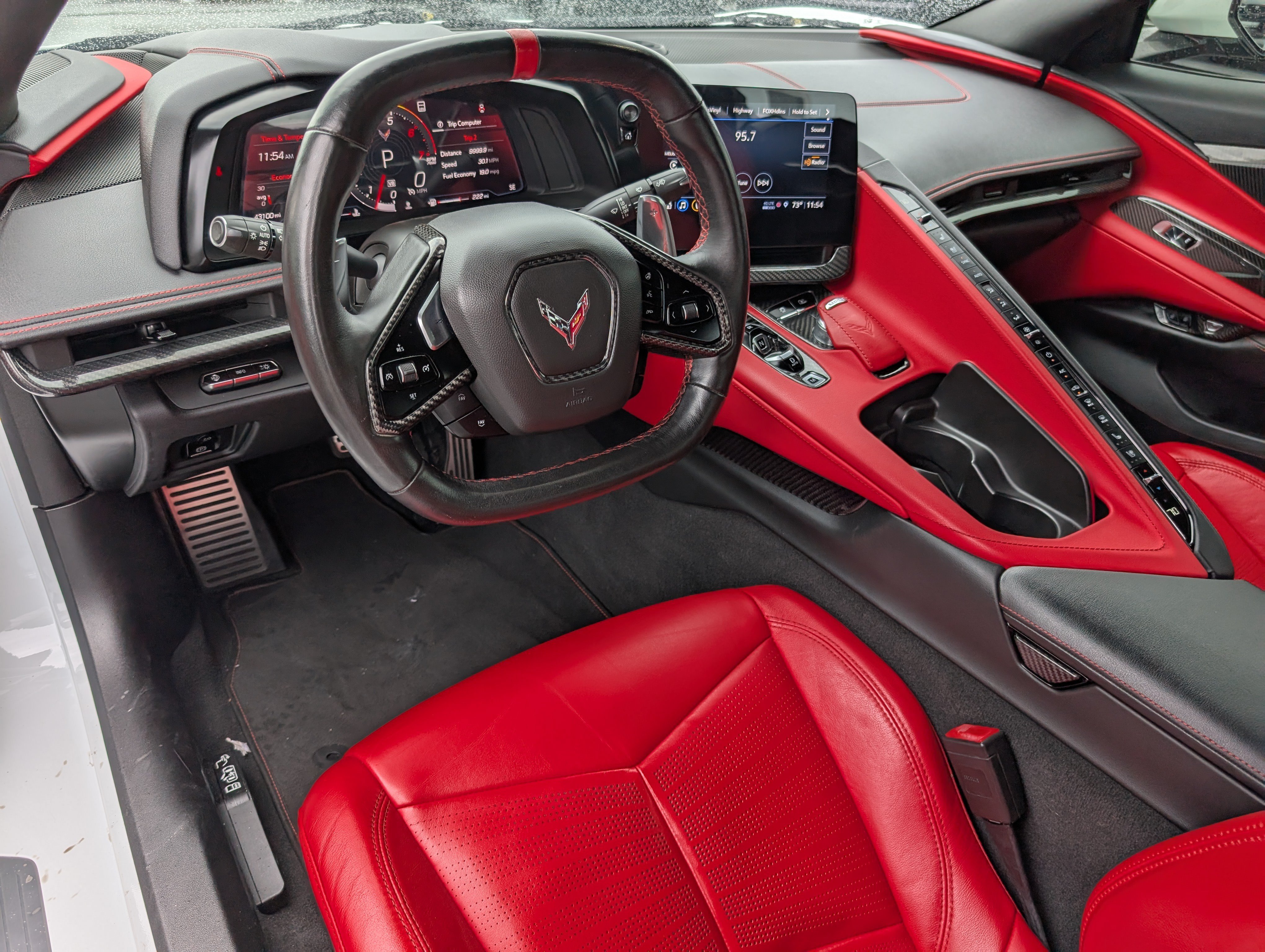 Used 2021 Chevrolet Corvette Stingray Preferred Cpe w/ Z51 Performance Package RWD image 5