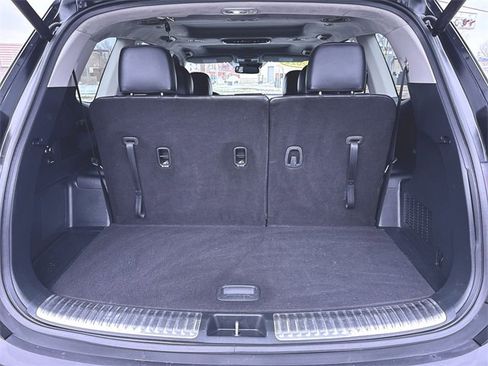 Used 2022 Kia Telluride SX w/ SX Prestige Package image 26