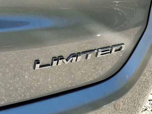 New 2026 Jeep Compass Limited image 17