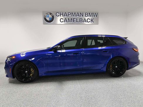 New 2026 BMW M5 Touring image 3