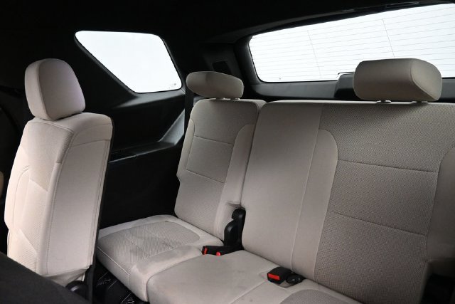Used 2023 Chevrolet Traverse LS w/ Midnight/Sport Edition FWD image 21
