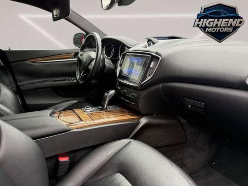 Used 2019 Maserati Ghibli S Q4 image 24