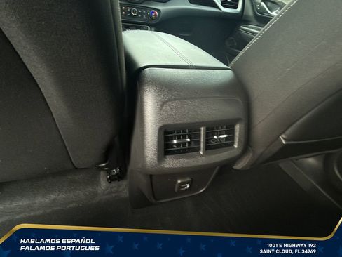 Used 2023 GMC Terrain SLE w/ Driver Convenience Package FWD image 29
