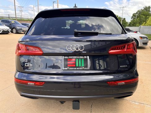 Used 2019 Audi Q5 2.0T Premium Plus w/ Premium Plus Package AWD/4WD image 4
