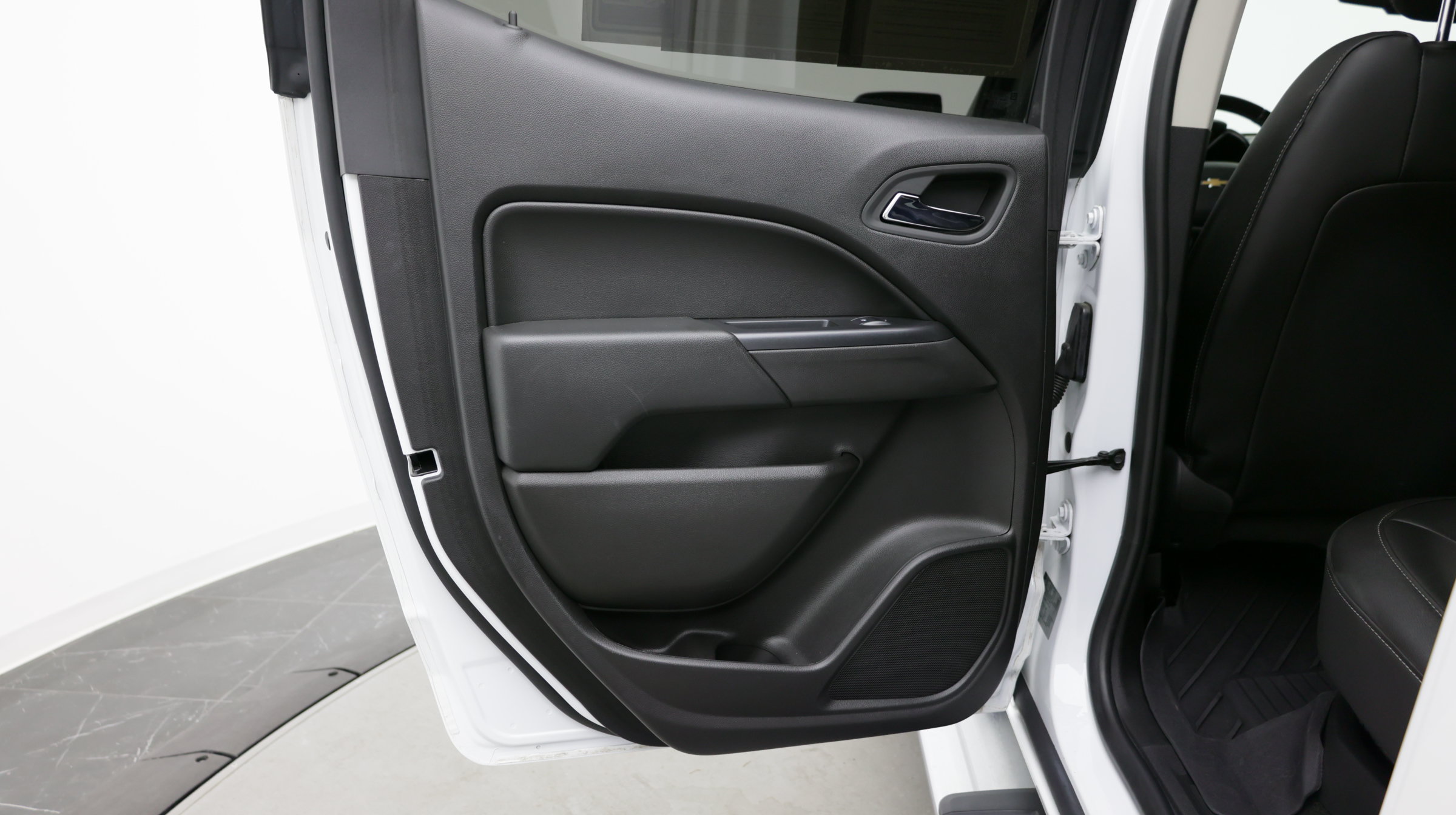 Used 2018 Chevrolet Colorado LT w/ Luxury Package, Chrome RWD image 26