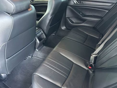 Used 2021 Honda Accord Sport Special Edition image 12