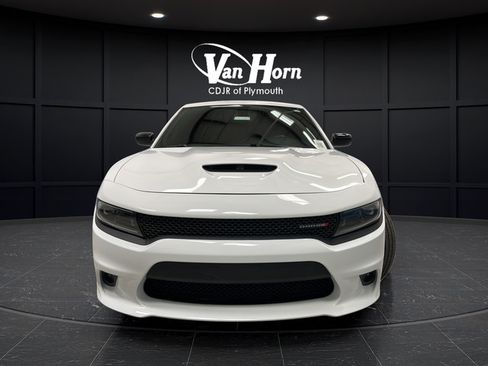 Used 2023 Dodge Charger R/T w/ Plus Group RWD image 2